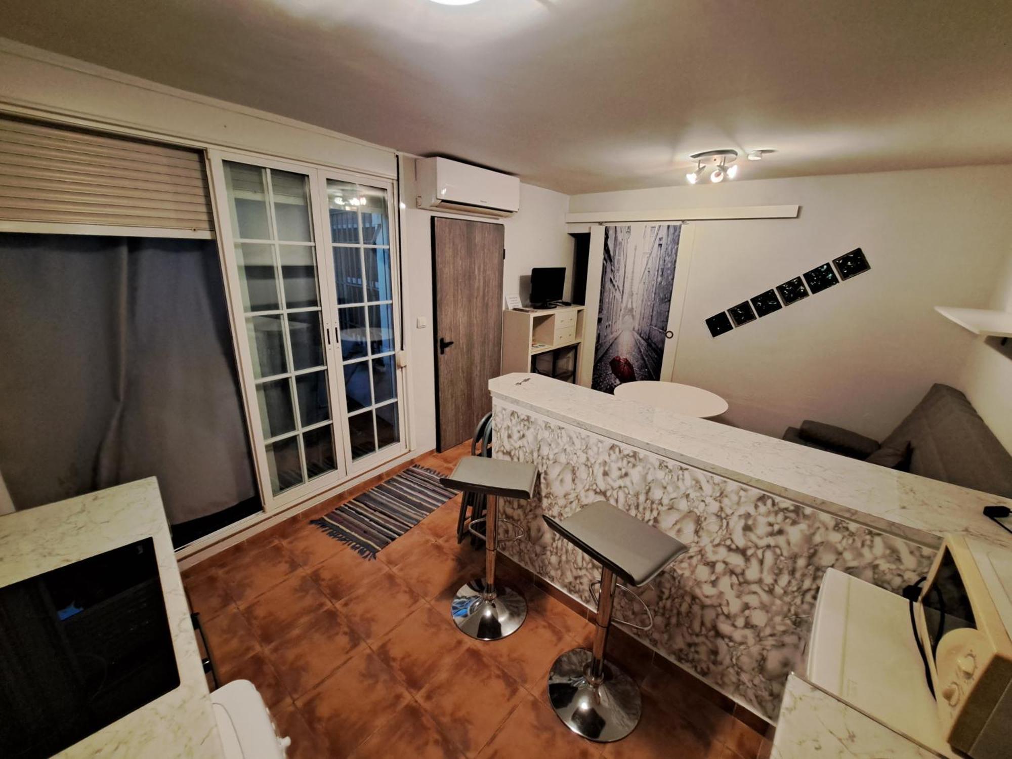 Con Terraza Privada Ubicado En Casco Historico En Casa Clara Apartment Córdoba